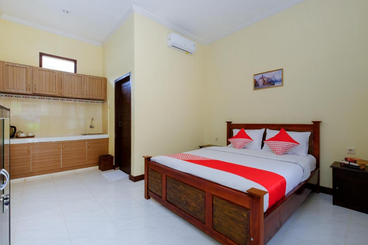 Oyo 2864 Mangsit Garden Homestay Exterior photo